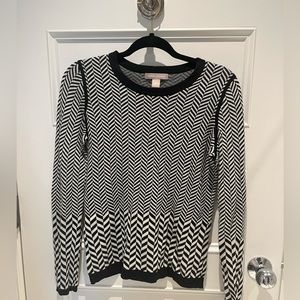 Banana Republic Black and White Herringbone Sweater